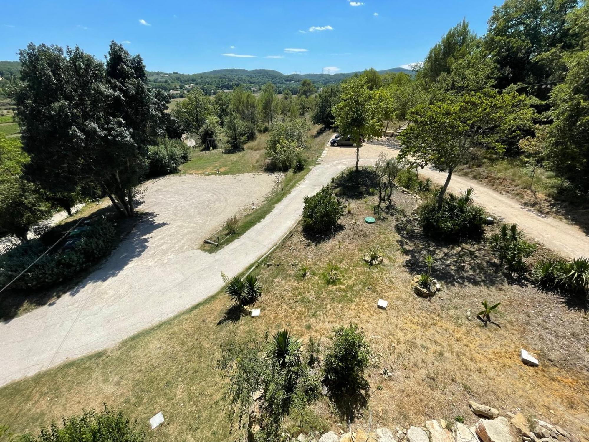 Les Yourtes De Provence Bed & Breakfast Saint-Paulet-de-Caisson Dış mekan fotoğraf